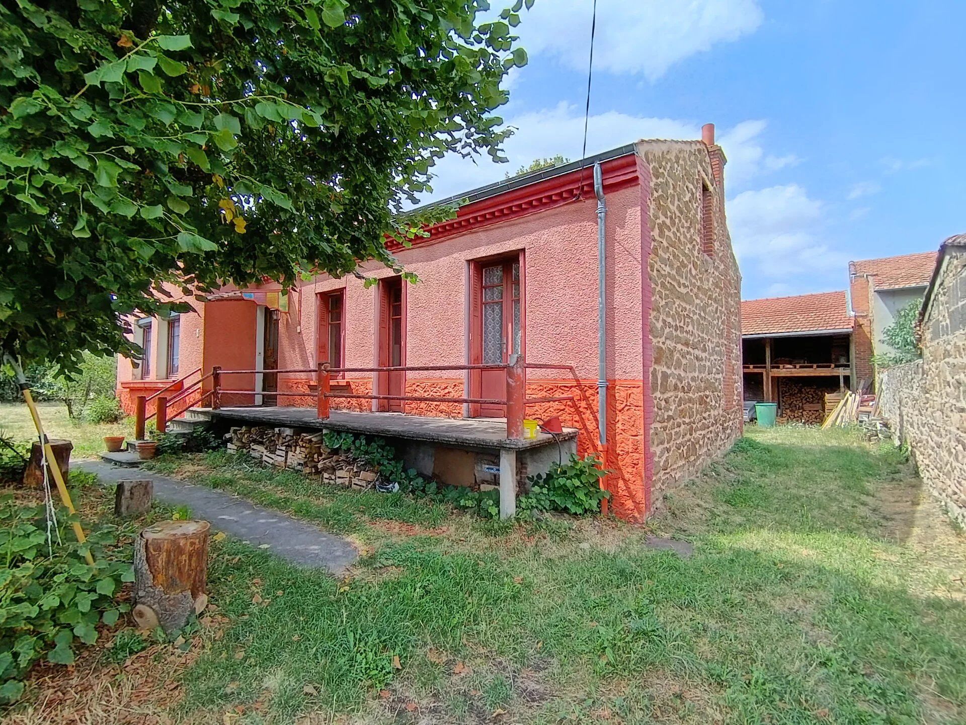 Maison 6 pièces 93 m² · à Brassac-les-Mines · 93 m² · 120 000 €