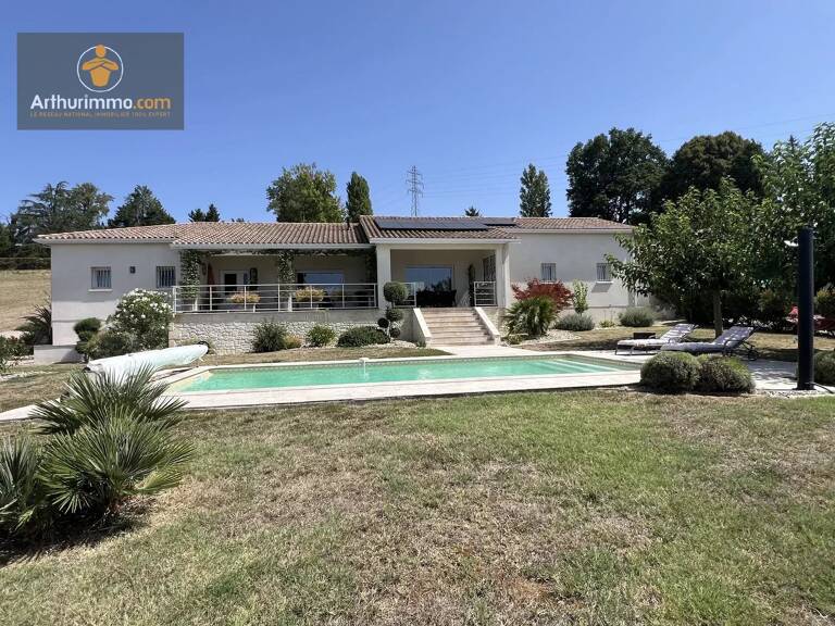 Maison d'architecte avec vue panoramique — photo 1