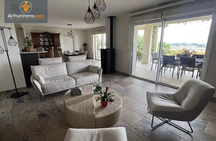 Maison d'architecte avec vue panoramique — photo 4