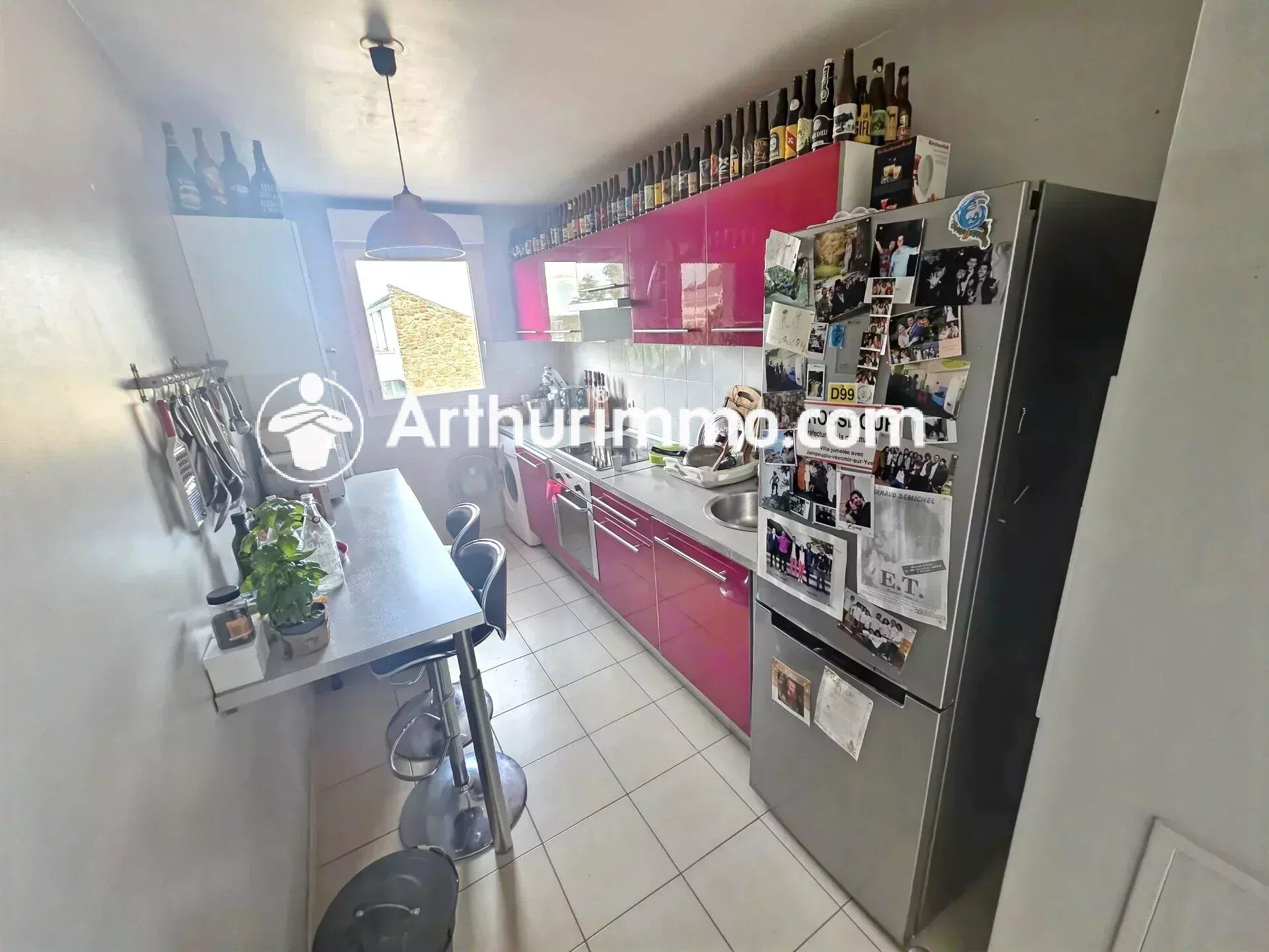 Appartement 3 pièces 66 m² · à Savigny-le-Temple · 66 m² · 1 045 €