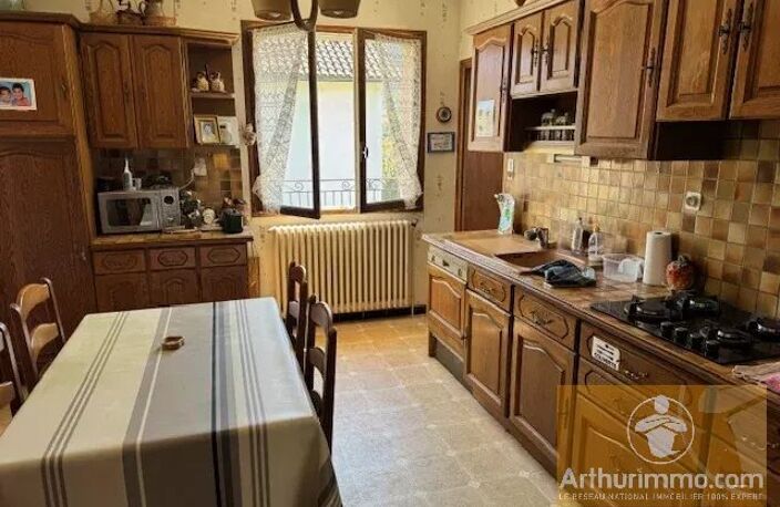Vente maison 8 pièces 162 m² Millau (12100) — photo 3
