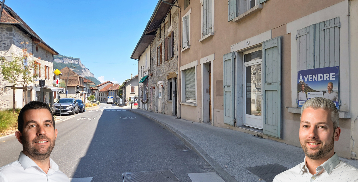 DPT (38) - A VENDRE - Maison de village - Bernin centre — photo 1
