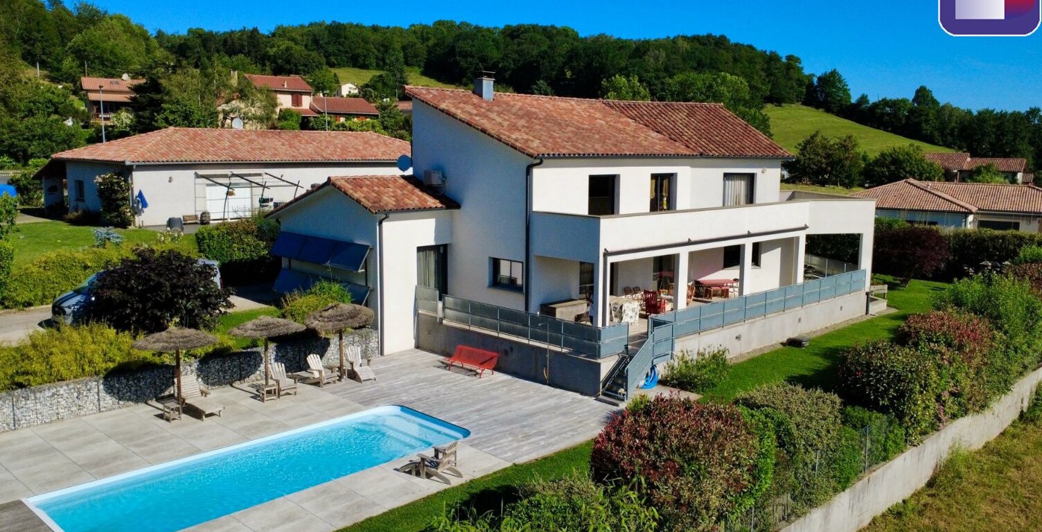 Vente maison 5 pièces 225 m² Saint-Girons (09200) — photo 1