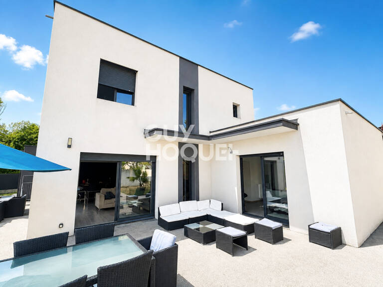 maison — photo 1