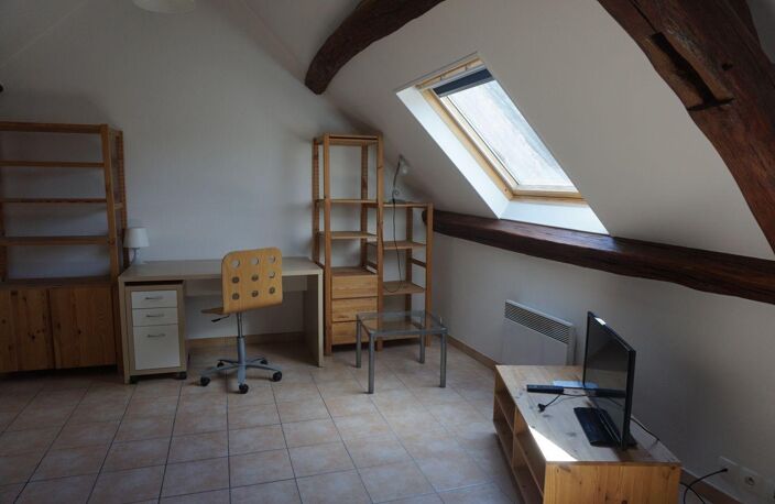 Studio — photo 2