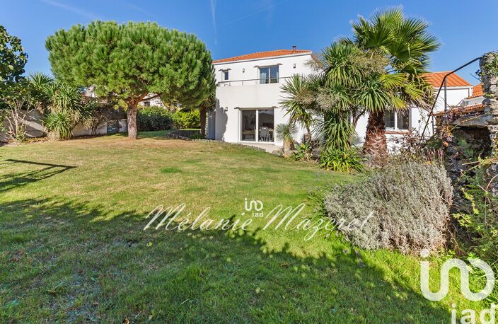Vente Maison/villa 6 pièces — photo 2