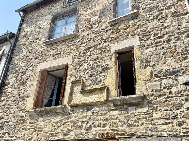 Maison à rénover SAINT CHELY D'AUBRAC — photo 1