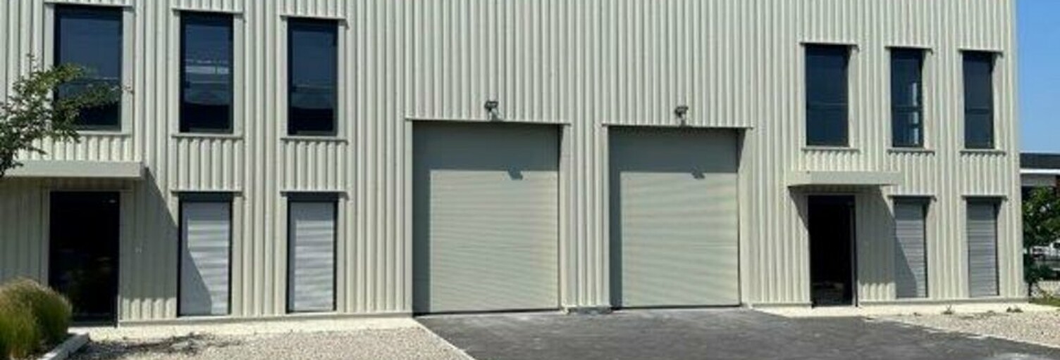 Commerce  325 m² à louer à Décines-Charpieu (69150)