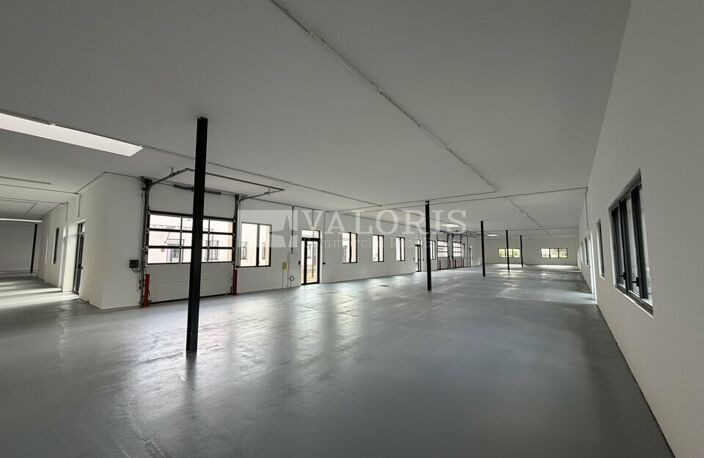 LOCAL D'ACTIVITE - ATELIER à LOUER — photo 2