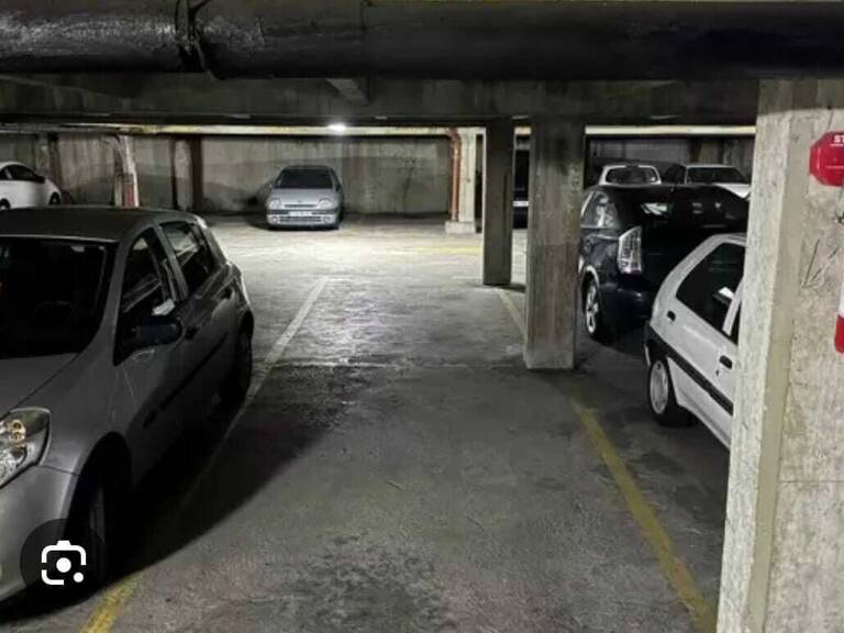 A VENDRE -  5 PLACES DE PARKING EN BLOC - CERGY — photo 1