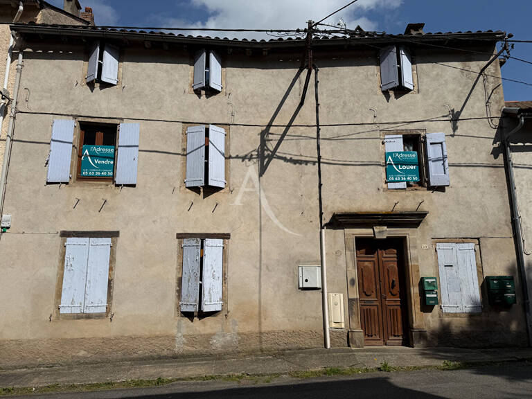 Saint Sernin Sur Rance. Immeuble de Rapport . — photo 1
