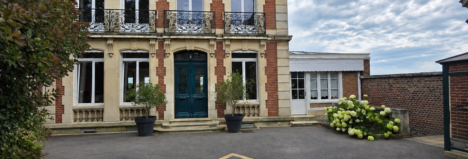 Maison 7 Pièces 214 m² à vendre à Laon (02000)