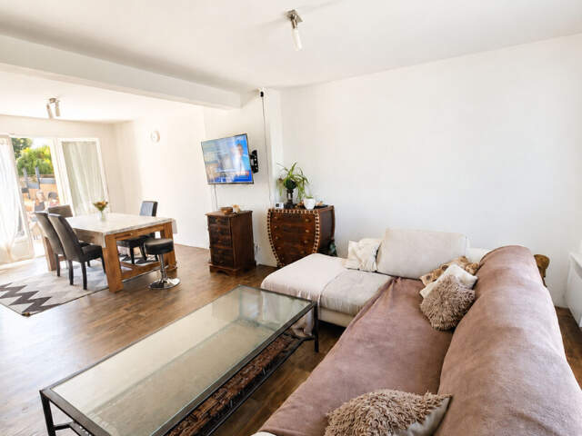 MAISON FAMILIALE 6 CHAMBRES - 154 M² - VIE DE PLAIN-PIED - JARDIN CLOS - GRAND GARAGE — photo du bien