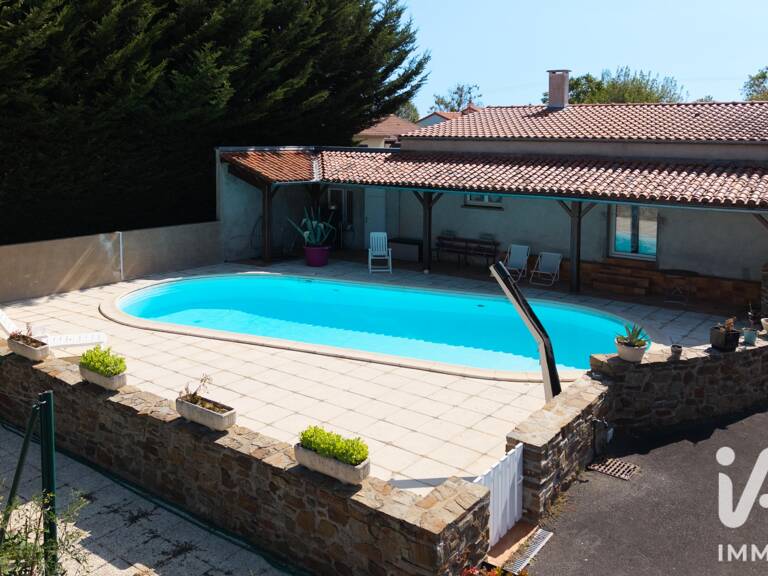 Vente Maison/villa 6 pièces — photo 1