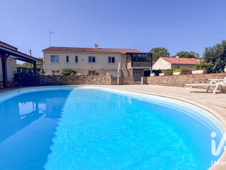 Vente Maison/villa 6 pièces — photo 1
