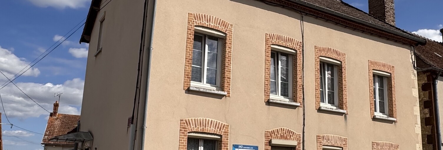Maison 8 Pièces 230 m² à vendre à Sury-ès-Bois (18260)