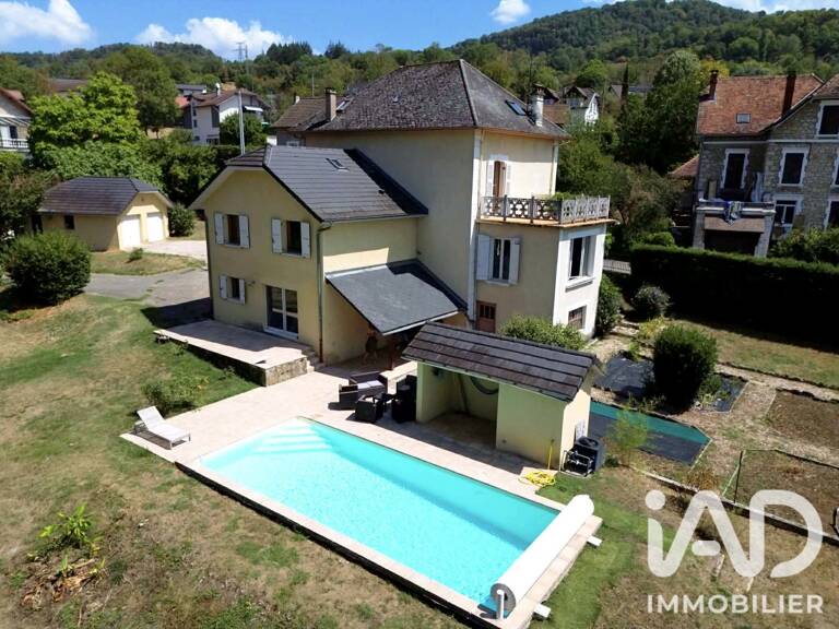 Vente Maison/villa 10 pièces — photo 1