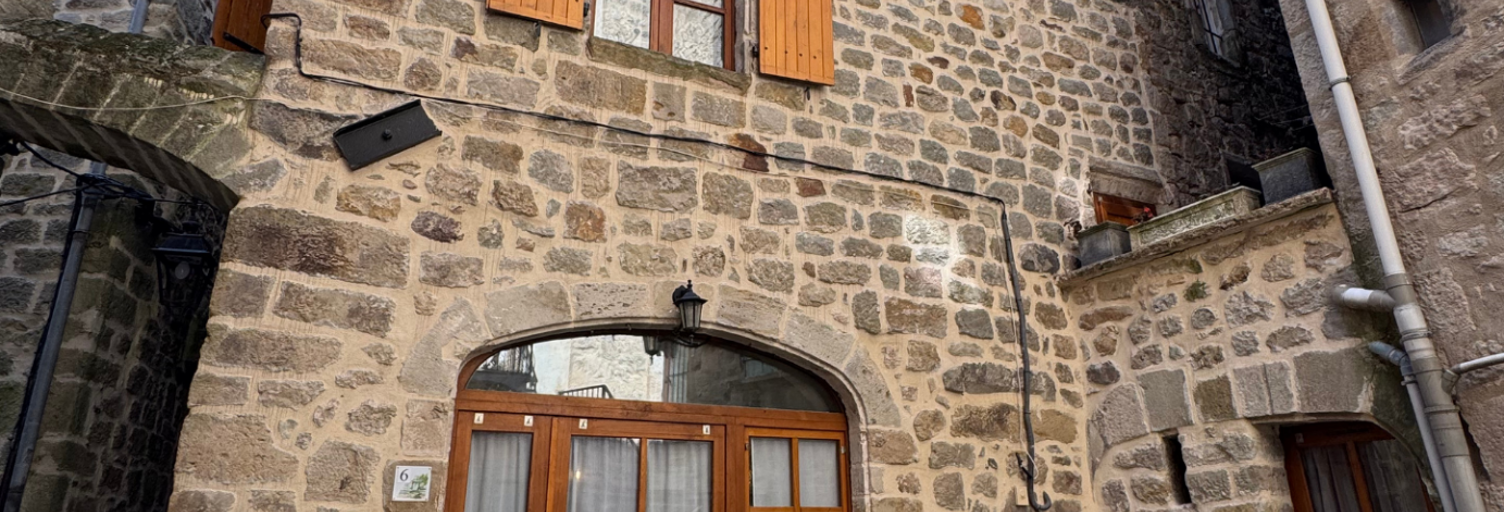 Maison 4 Pièces 90 m² à vendre à Largentière (07110)