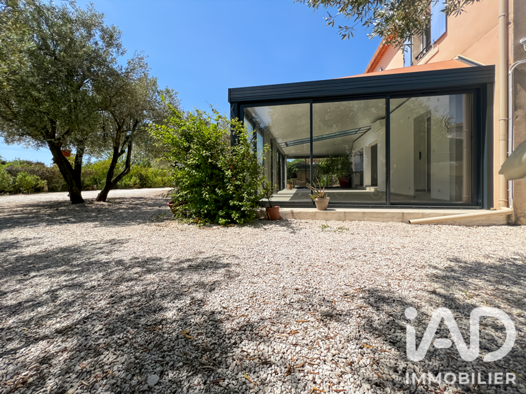Vente Maison/villa 8 pièces — photo 1