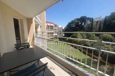 Appartement 4 pièces 220000 €