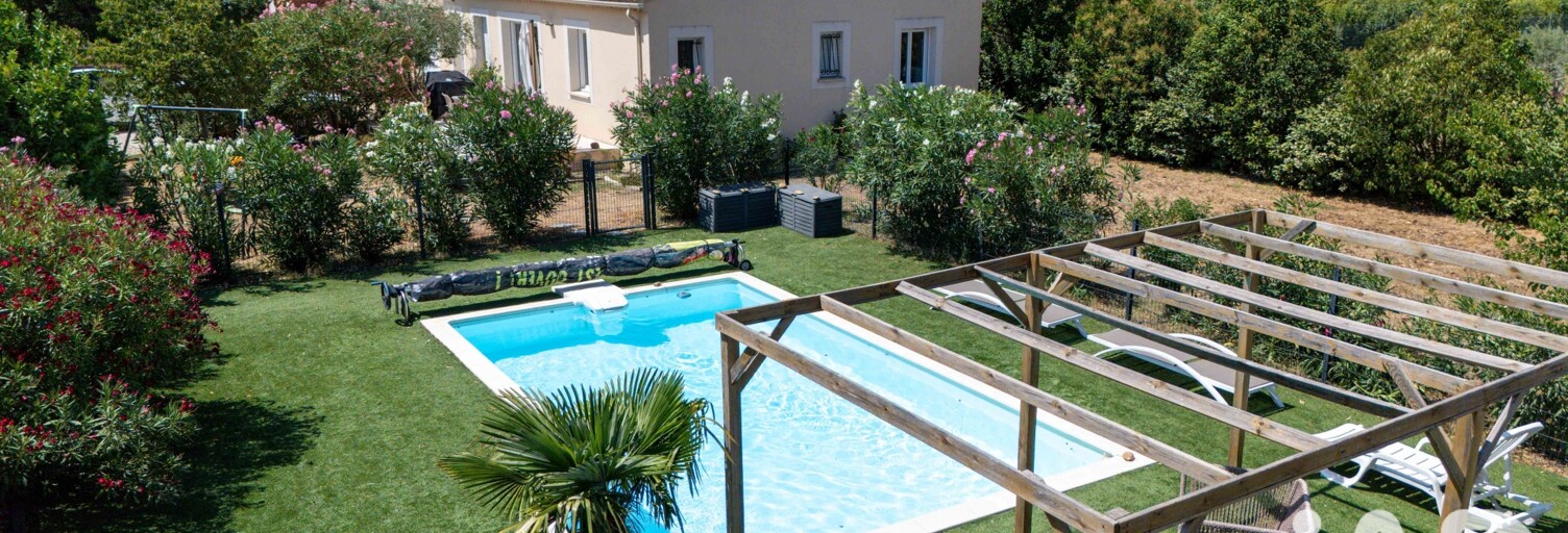 Maison 5 Pièces 92 m² à vendre à Estézargues (30390)