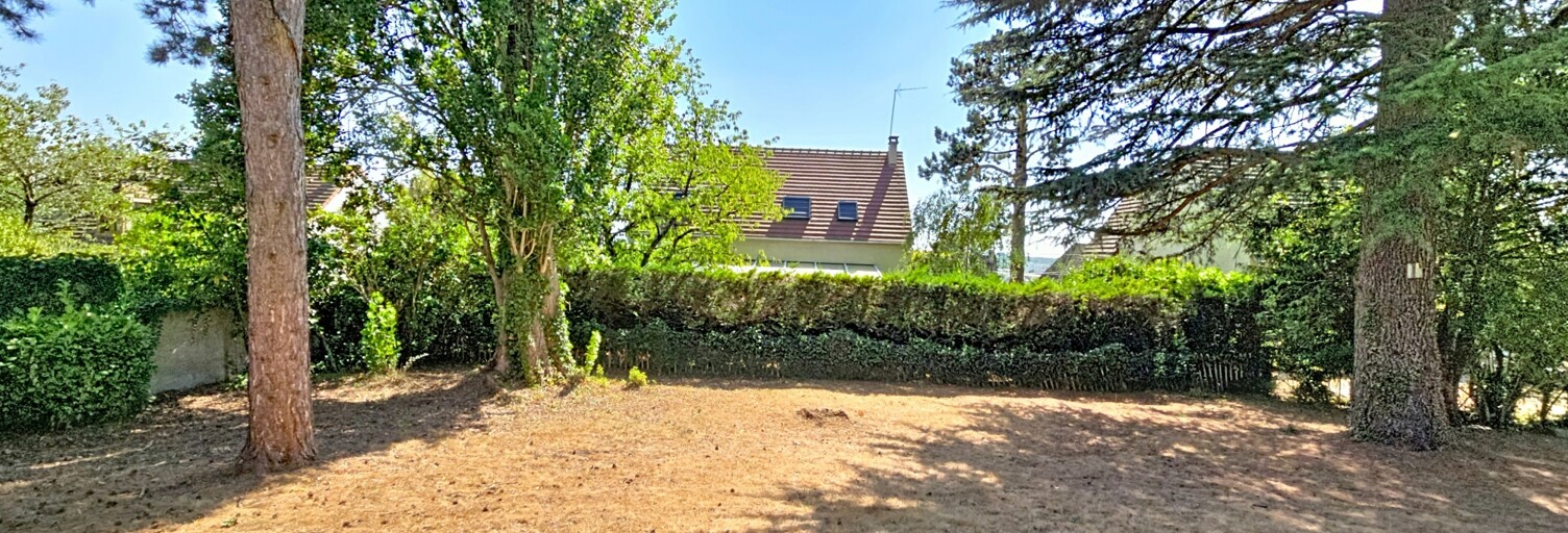 Terrain  750 m² à vendre à Mandres-les-Roses (94520)