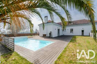 Maison 6 pièces 449000 €