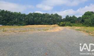 Terrain  4224 m² à vendre à Vernoil-le-Fourrier (49390)