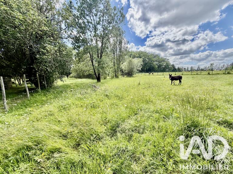 Vente Terrain à bâtir 1 400 m&sup2; — photo 1
