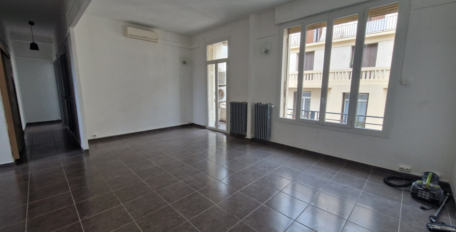 Grand T3  Toulon vue dégagée — photo 1
