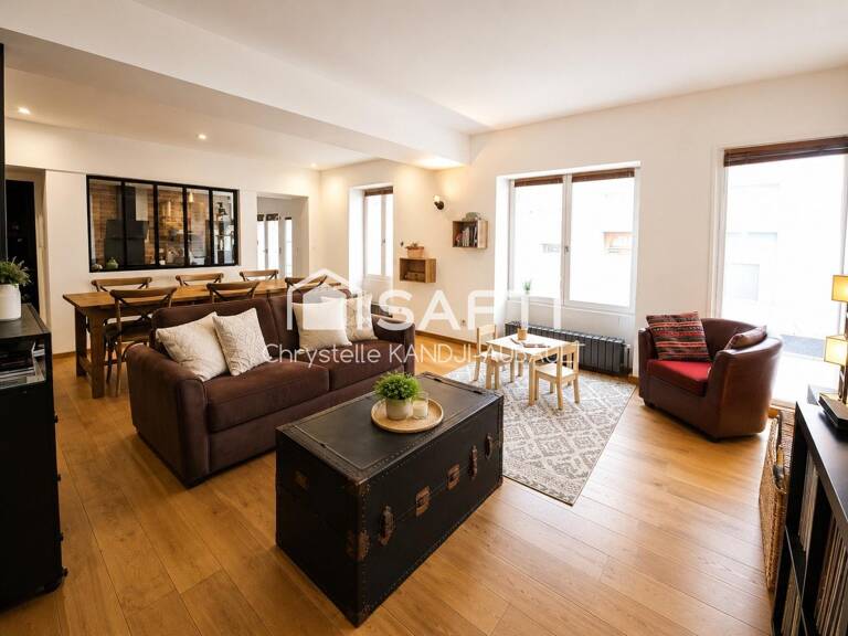 Maison de ville atypique avec beaucoup de charme — photo 1