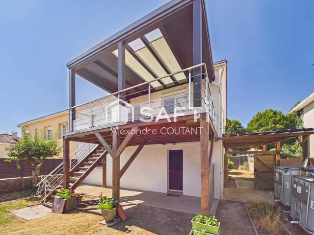 Maison familiale avec 4 chambres, idéalement située à proximité des commodités. — photo du bien