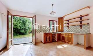 Maison 5 Pièces 217 m² à vendre à Quettehou (50630)