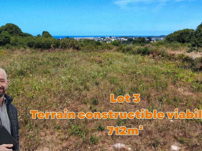 Terrain constructible viabilisé. — photo 1