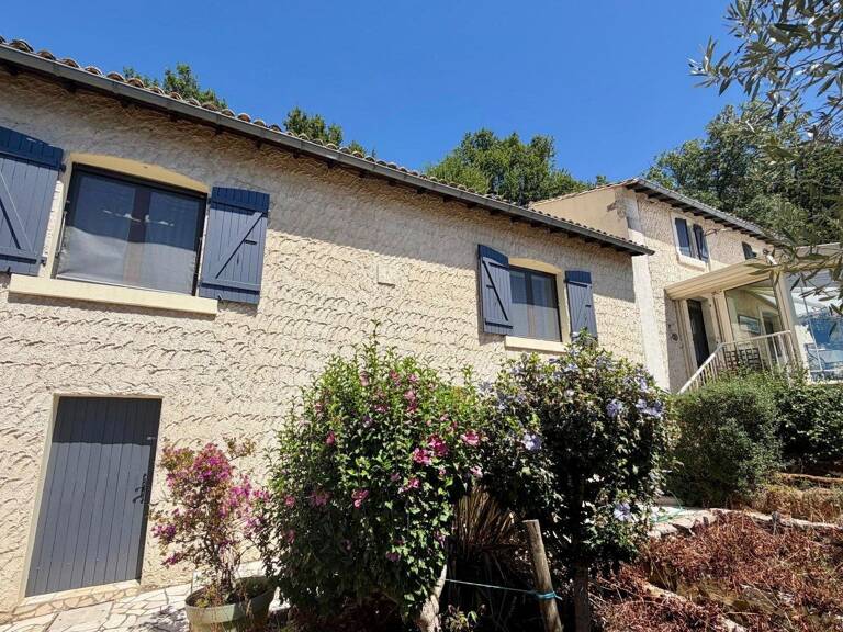 Belle maison en pierres 3 chambres — photo 1