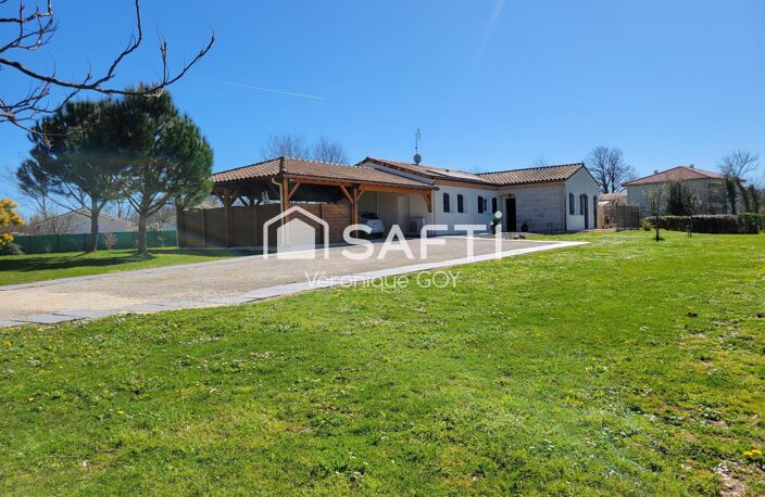 Maison récente tout confort avec piscine et carport — photo 3