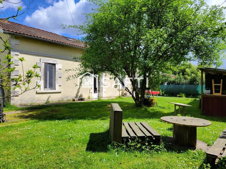 Maison spacieuse proche des commodités — photo 1