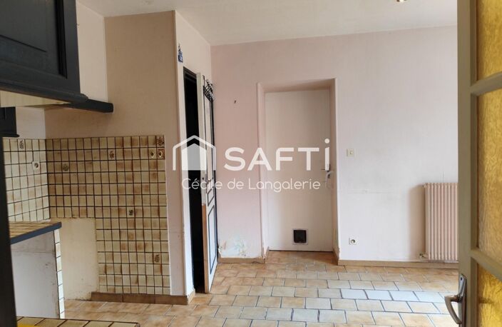 PISCINE - TOITURE EN BON ETAT - 7 PIECES — photo 3
