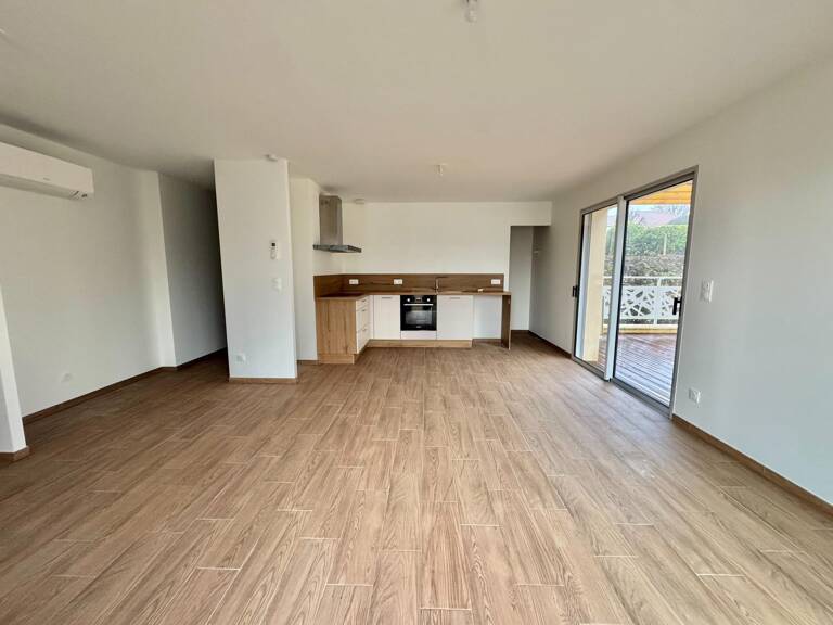 PAVILLON NEUF 2 CHAMBRES + GARAGE ET TERRASSE A NIORT — photo 1