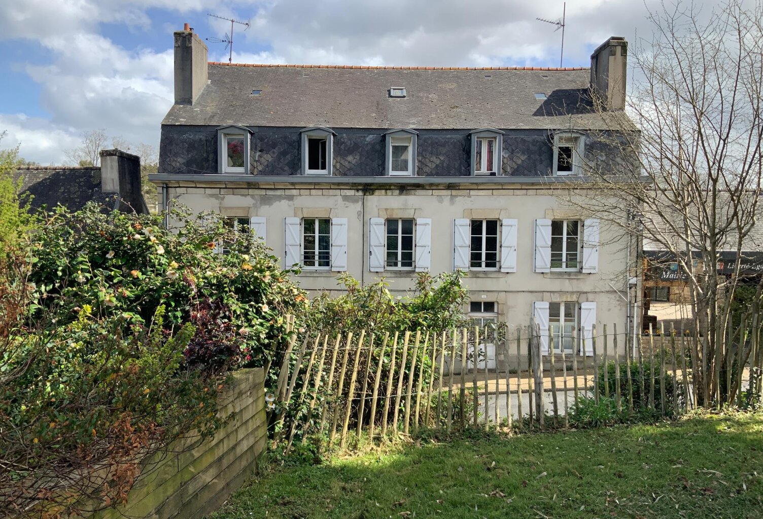 SPECIAL INVESTISSEURS /  PROMOTEURS — photo 1