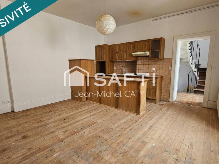 Triplex avec possibilité de créer 2 appartements — photo 1