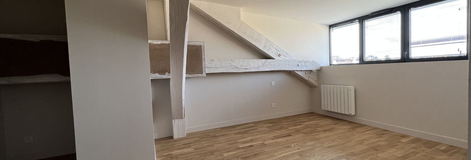 Appartement 4 Pièces 140 m² à louer à Poitiers (86000)