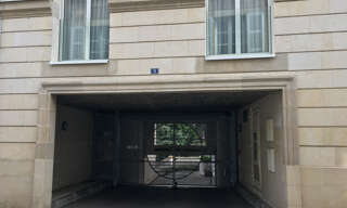 Garage   m² à louer à Poitiers (86000)