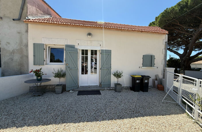 SAINT PALAIS SUR MER — photo 2