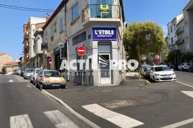 Commerce  330 €