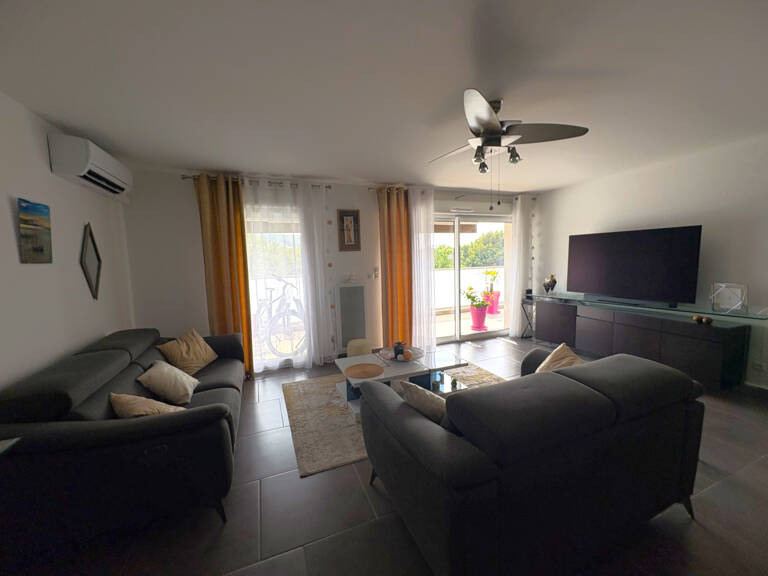 Bel appartement T3 SH 83M2 M2 dernier étage  avec terrasse — photo 1