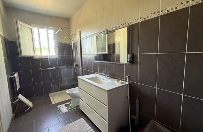 Traditionnelle de 5 pièces principales — photo 3