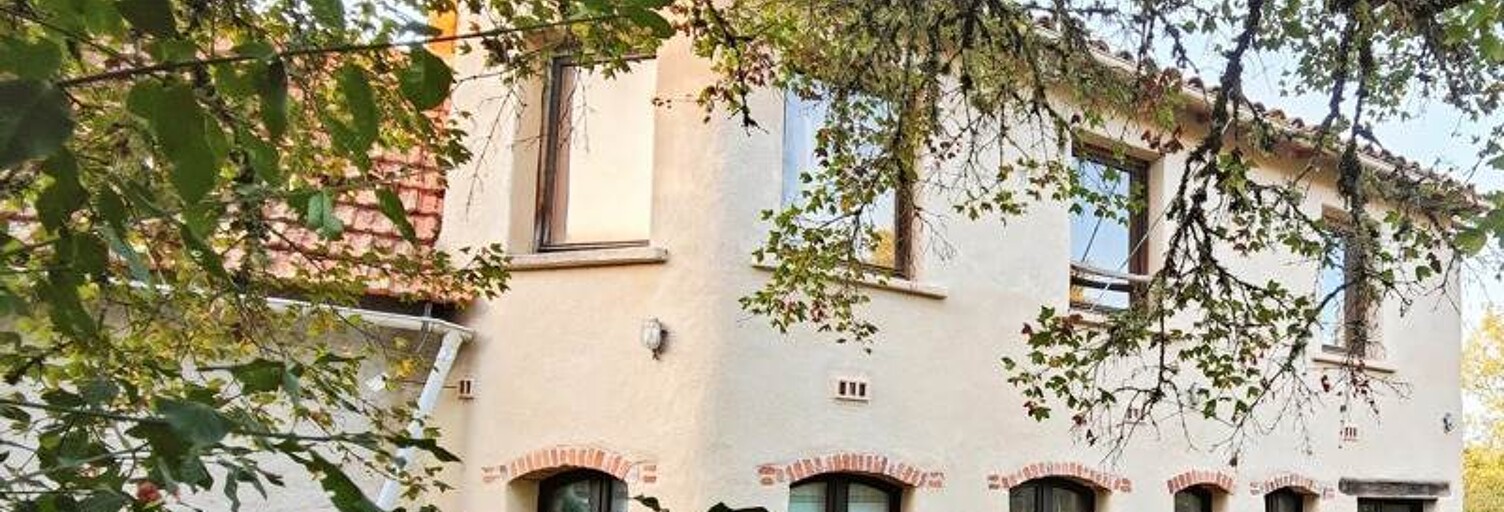 Maison 8 Pièces 148 m² à vendre à Varaire (46260)