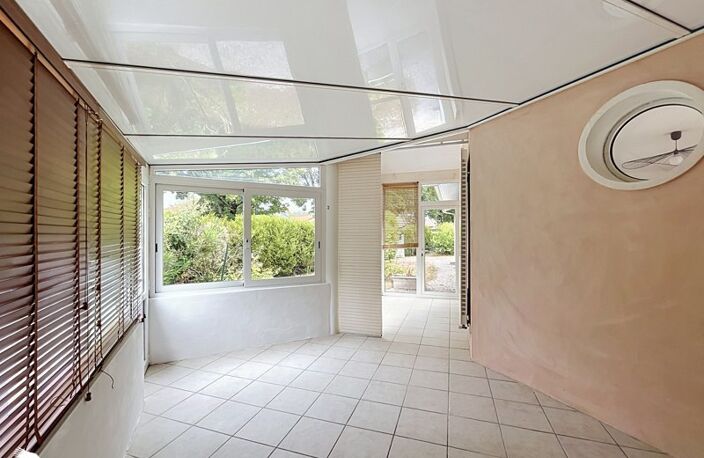 Contemporaine de 5 pièces principales — photo 3