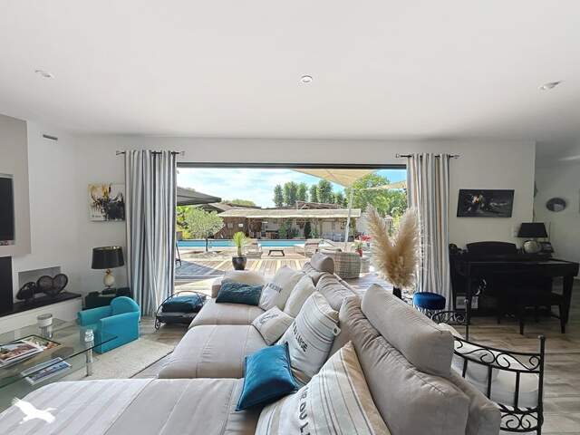 Contemporaine de 5 pièces principales — photo du bien